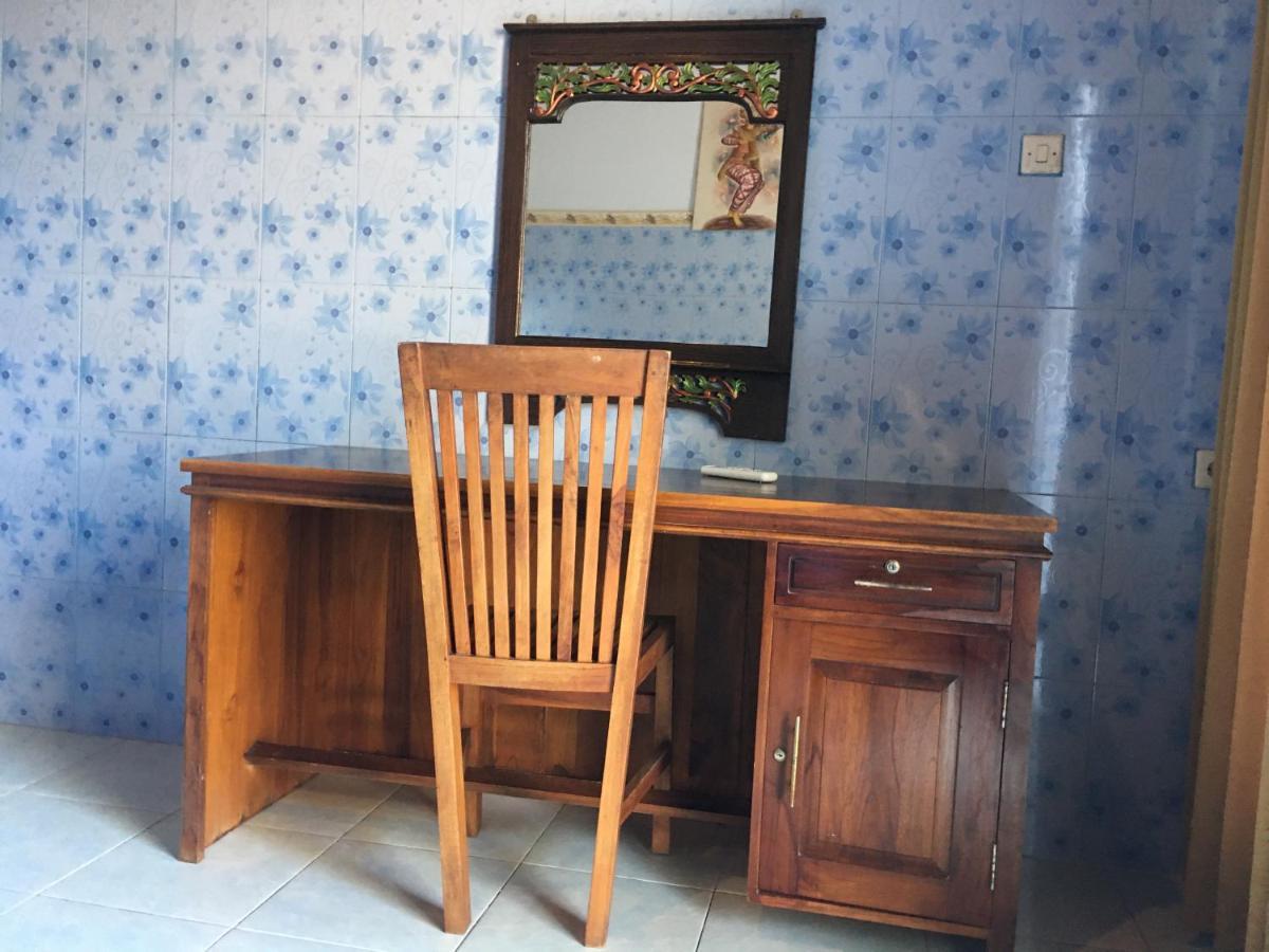 Wahyu Homestay 1 Lembongan Buitenkant foto
