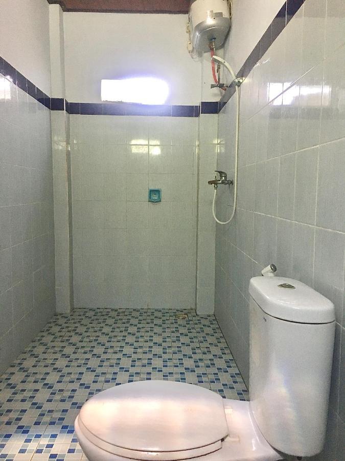 Wahyu Homestay 1 Lembongan Buitenkant foto